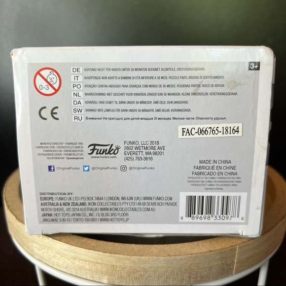 Funko Pop: Flocked Baloo - Picture 4 of 5